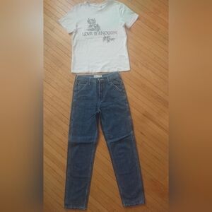 bundle of 2 Mid Rise Mom Jean Straight Leg + H&M T-shirt